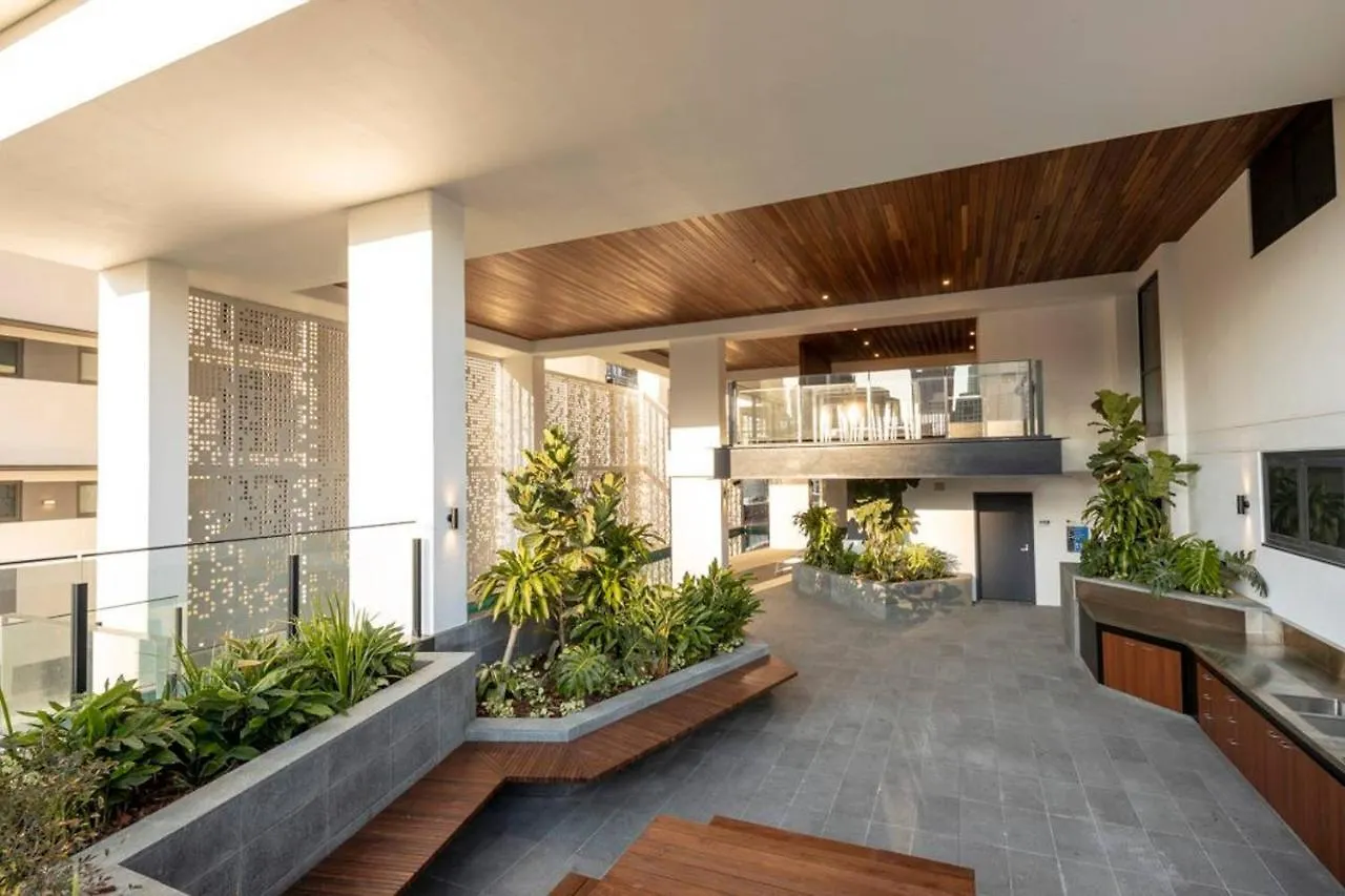 South Bank Beautiful River View Tower Brisbane Apartment
